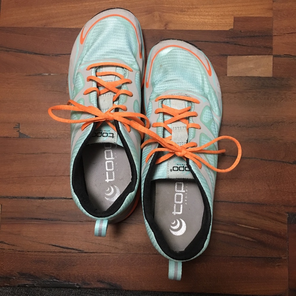 Topo Athletic women’s size 8.5 sneaker